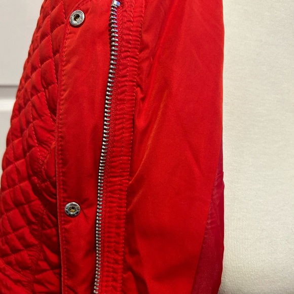Quilted Red Women's Jacket NY & C - Picture 3 of 5